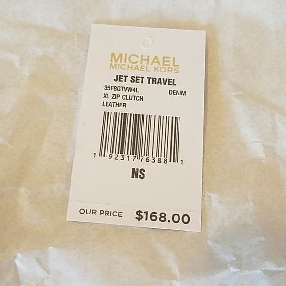 Michael Kors XL zip Clutch - Picture 6 of 7